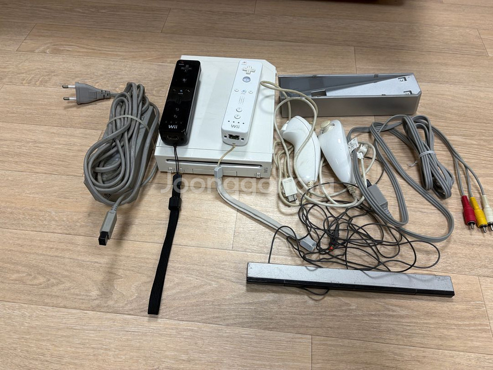 닌텐도 Wii(위) 팝니다!--0