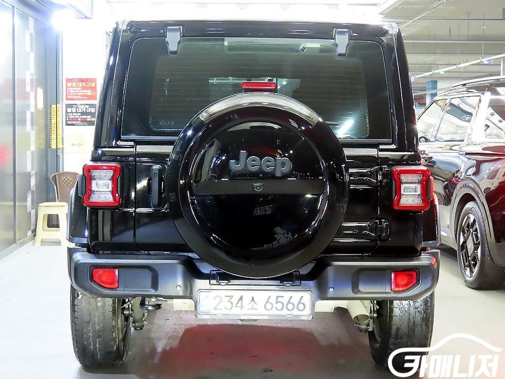 [지프]랭글러 (JL) 2.0 오버랜드 4도어 #가을특가 이미지