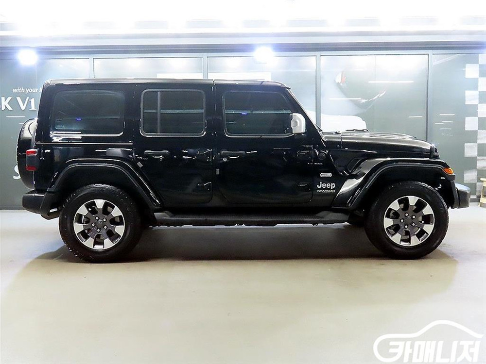 [지프]랭글러 (JL) 2.0 오버랜드 4도어 #가을특가 이미지