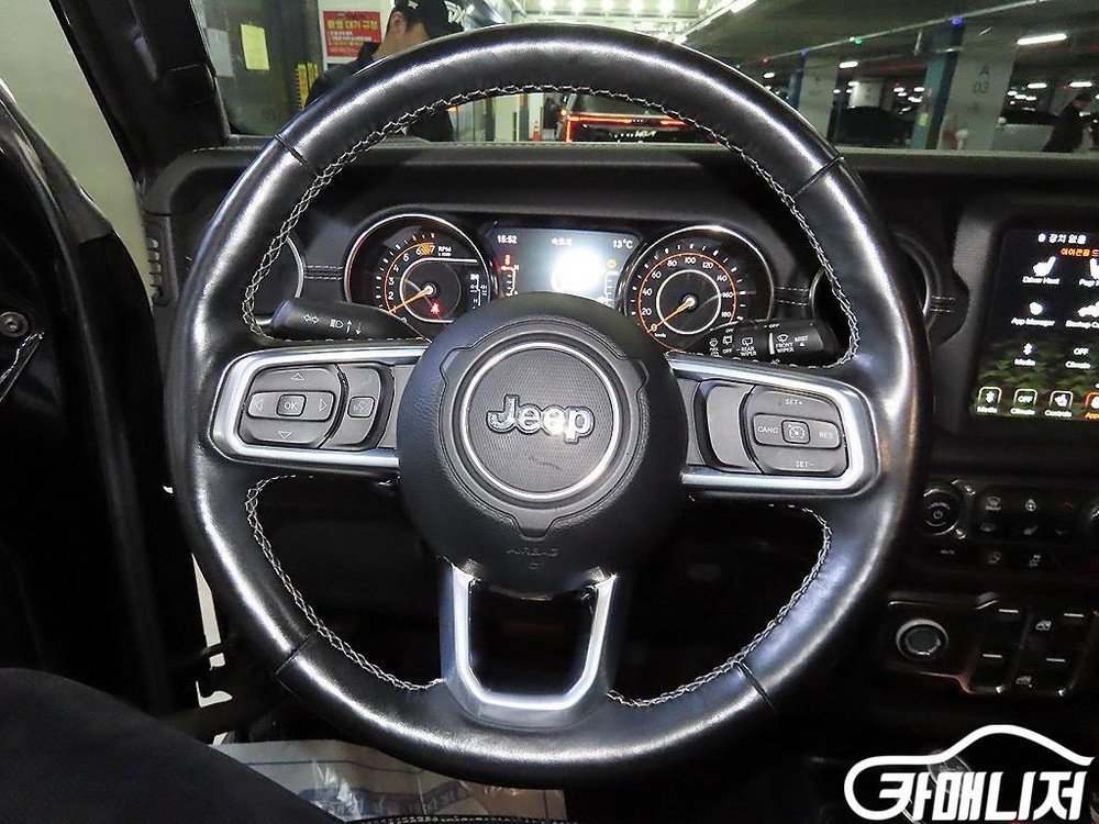 [지프]랭글러 (JL) 2.0 오버랜드 4도어 #가을특가 이미지