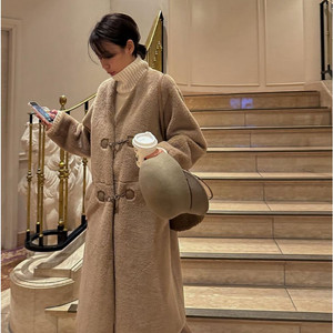 유메르 더플롱시어링자켓 새상품