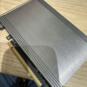 M.2 NVMe SSD 4way 확장카드 pcie 4.0 이미지