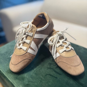 루이비통 스니커즈 36