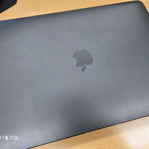맥북프로 2018 13인치 터치바 16G 이미지