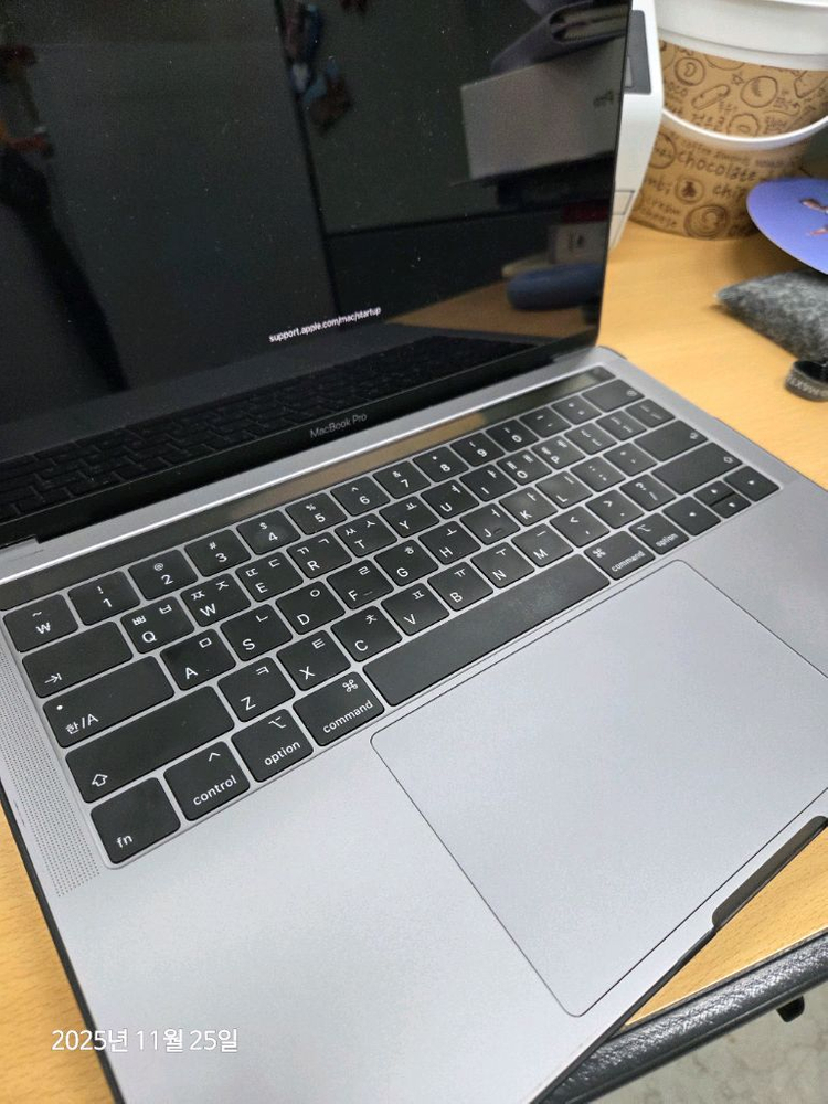 맥북프로 2018 13인치 터치바 16G 이미지