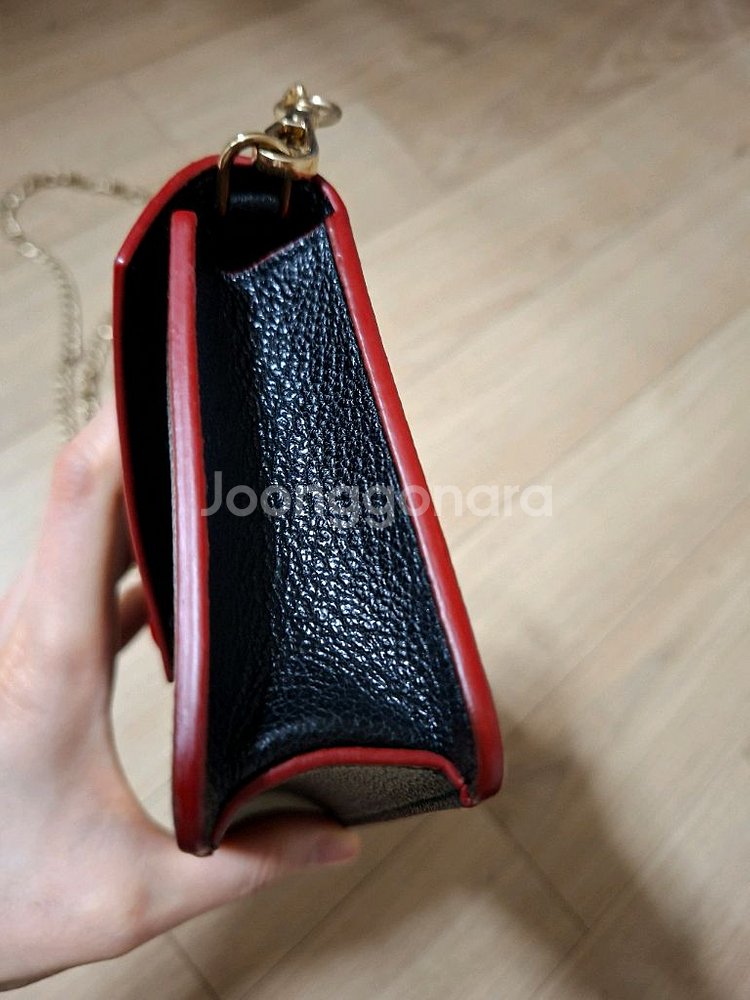 미우미우 크로스백 (정품)--1