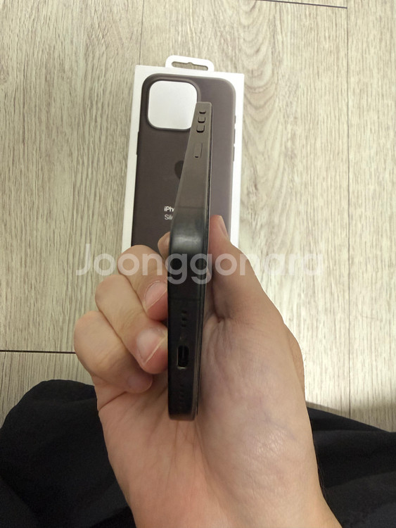 아이폰15프로 128GB 블랙 티타늄 + 애플 정품실리콘케이스--5