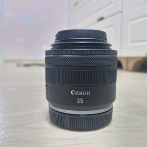캐논 RF 마운트 35mm F1.8
