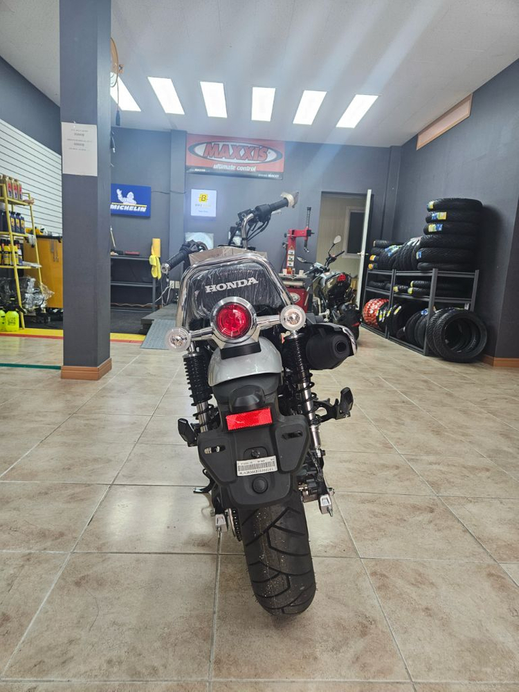 부산 혼다 DAX ST125 블랙 판매--3