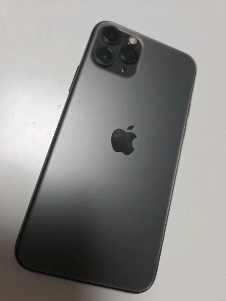 아이폰 11 프로 256GB 이미지