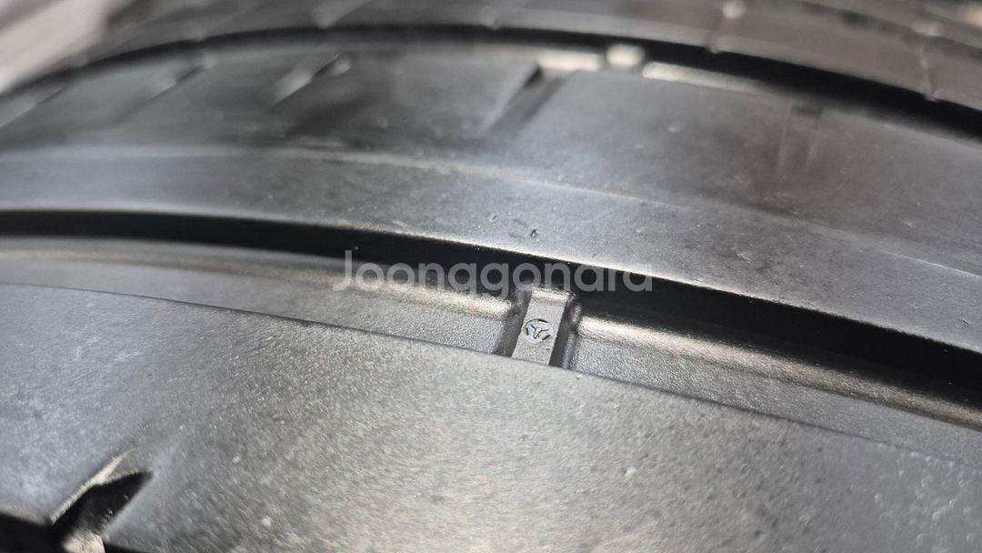 중고 타이어 275 30 20 굿이어 이글F1 어시메트릭3 2753020--2