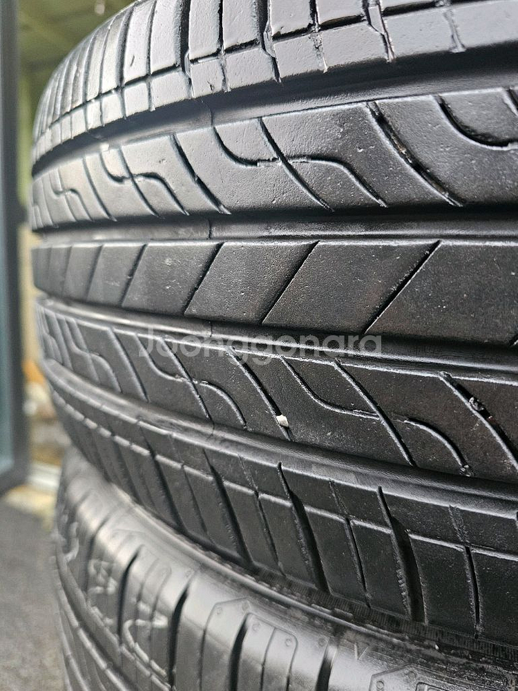 235 65 17 금호ta21 타이어--4