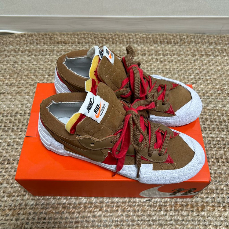 나이키x사카이 블레이저 로우 브리티시 탄 265 이미지