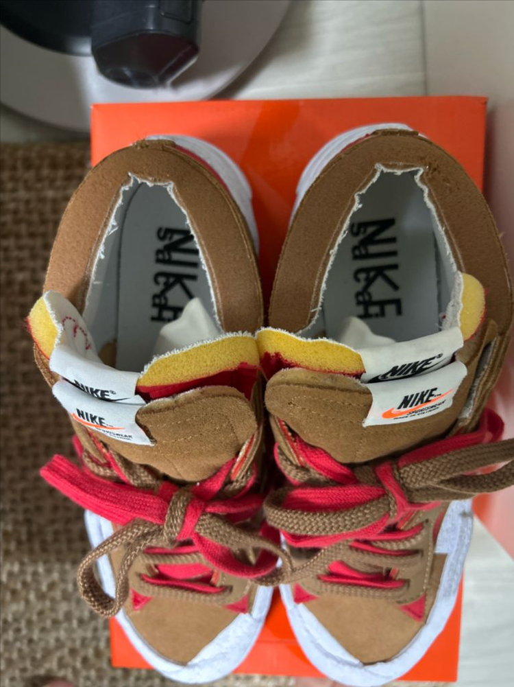 나이키x사카이 블레이저 로우 브리티시 탄 265 이미지