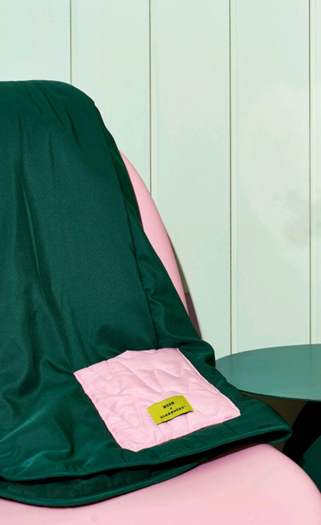 MSGM + 스타벅스 그린 블랭킷 그린 양말 미사용 새상품--5