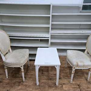 로코코 스타일 의자 2개 + 테이블 세트
