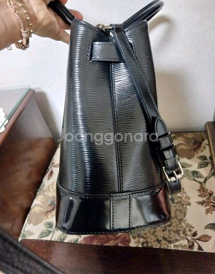 정품루이비통 토드백--4