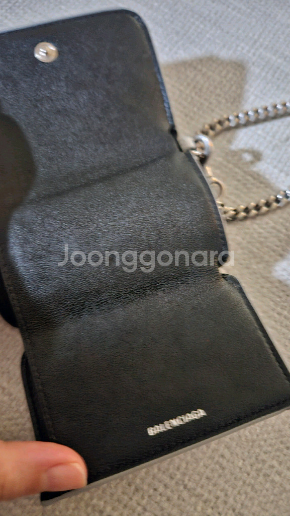 발렌시아가 3단 체인 지갑--3