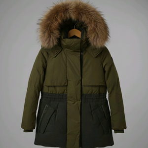 여성 라쿤퍼 패딩