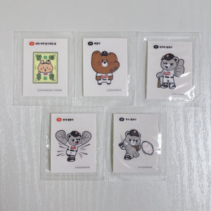 두산베어스X망곰XCU 콜라보 띠부씰 26안타부적 망그러진곰,05짝짝이베글이,엄지척,만세,투수철웅이