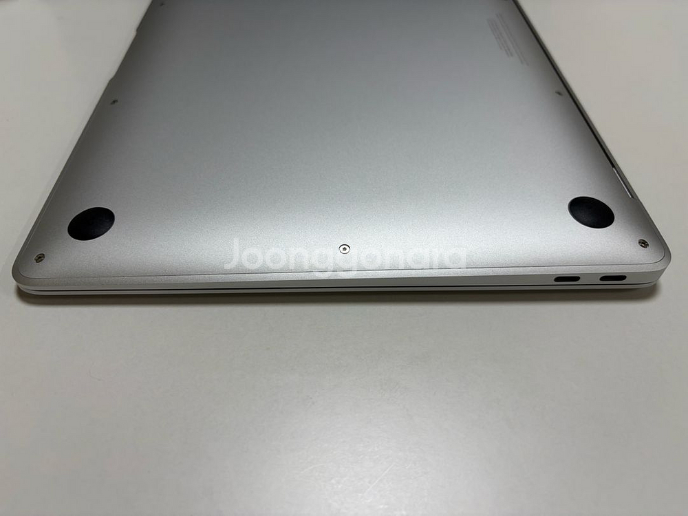 맥북 에어 m1 실버 256g--6