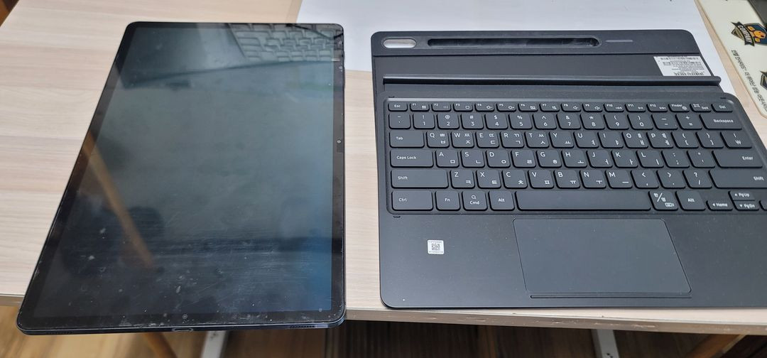 삼성 갤럭시탭S 7플러스 wi-fi 256g 완전 풀옵션, 정품 키보드 (S급 같은 A급)--2