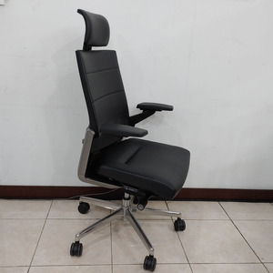 인체공학 사무용 의자