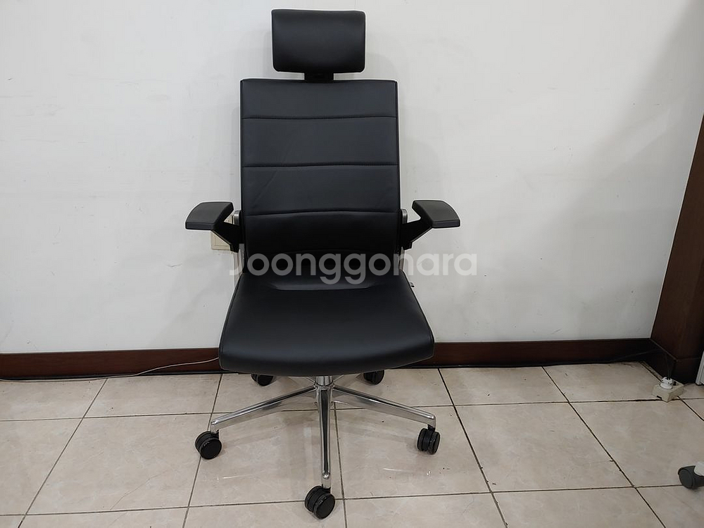 인체공학 사무용 의자--2