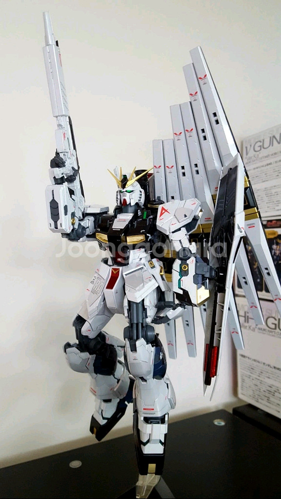 반다이 MG 뉴건담 Ver Ka 티타늄 피니쉬 프라모델 1/100--1