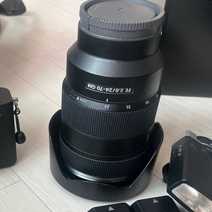소니 FE 24-70mm F2.8 GM 렌즈