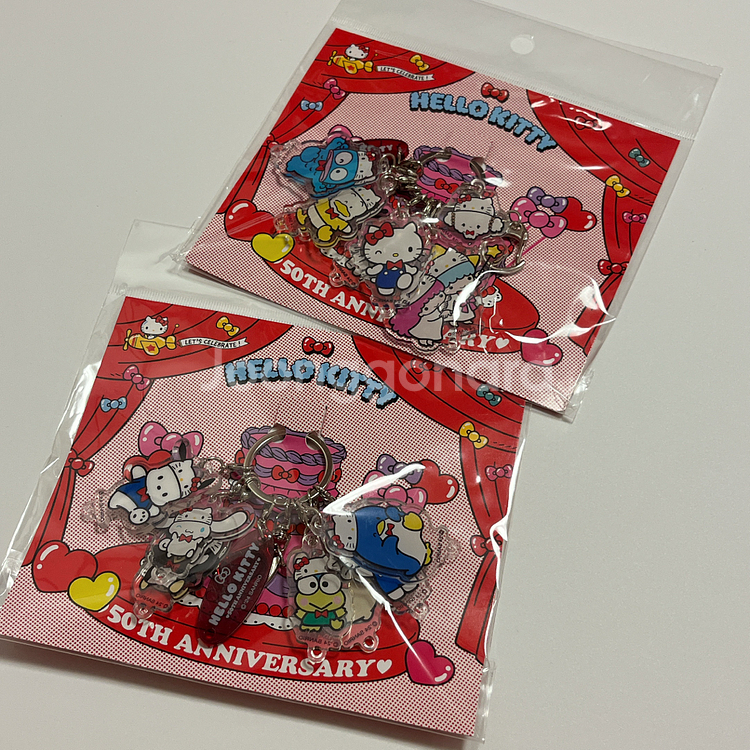 헬로키티 50주년 팝업 한정 아크릴 키링 세트 일괄--0