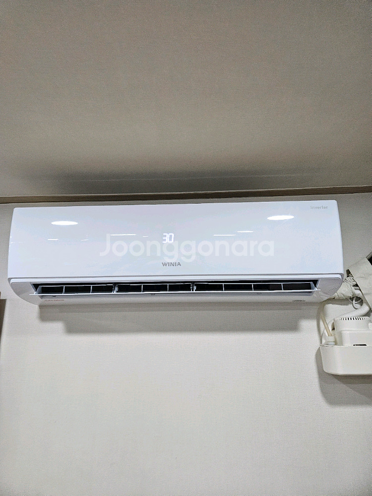 위니아16평 벽걸이 인버터냉난방기 팝니다--0