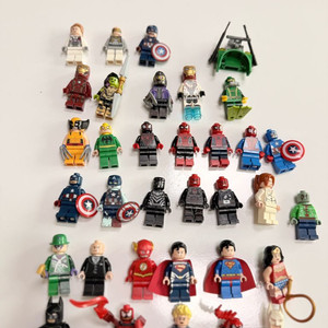 DC/캡틴아메리카 미니피규어 세트