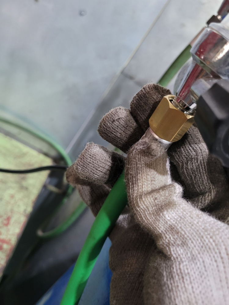 CO2/MAG 용접기 350A, 효성중공업 94년식 입니다. 선길이 약5m정도 입니다.--9