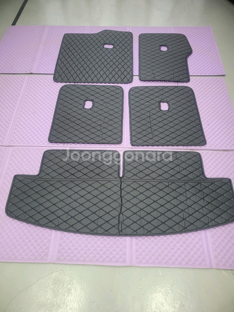 MX5 싼타페 실내 매트및 악세사리 팝니다.--0