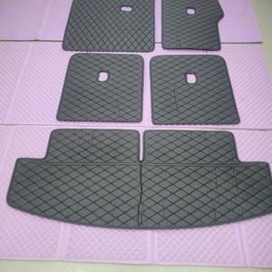 MX5 싼타페 실내 매트및 악세사리 팝니다.