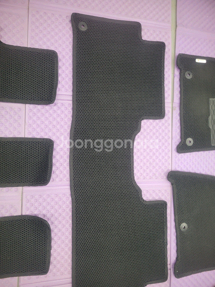 MX5 싼타페 실내 매트및 악세사리 팝니다.--3