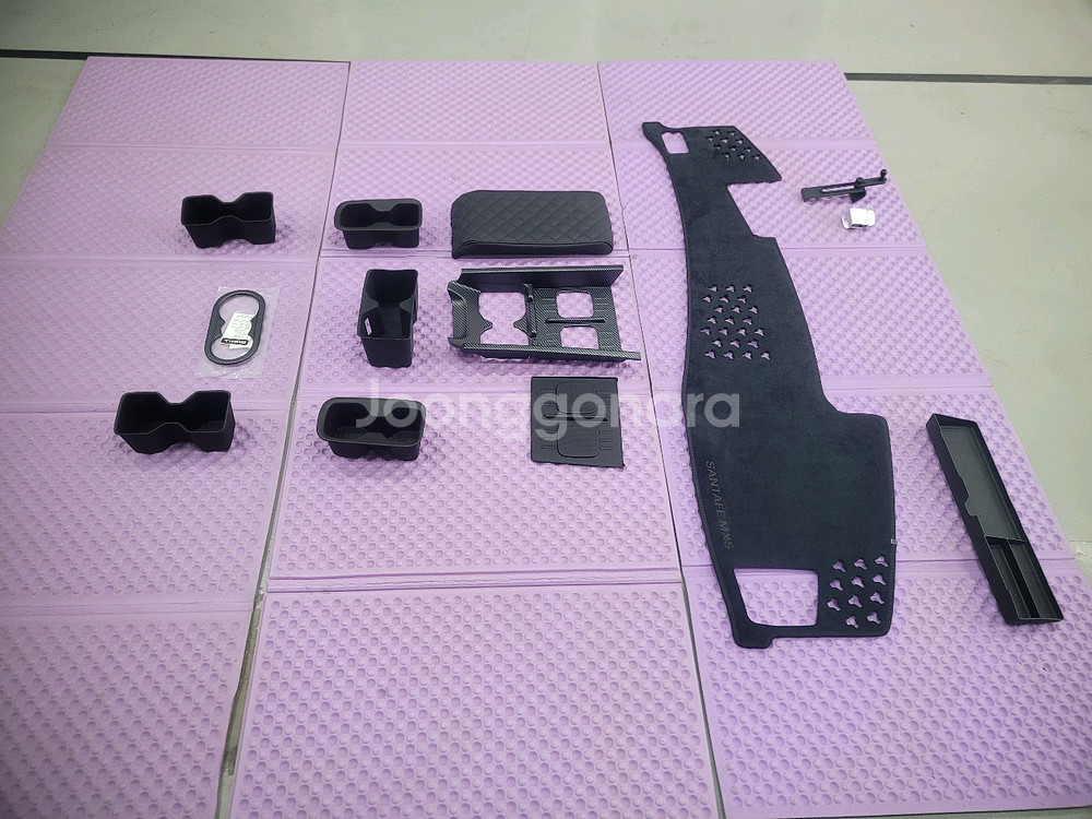 MX5 싼타페 실내 매트및 악세사리 팝니다.--7