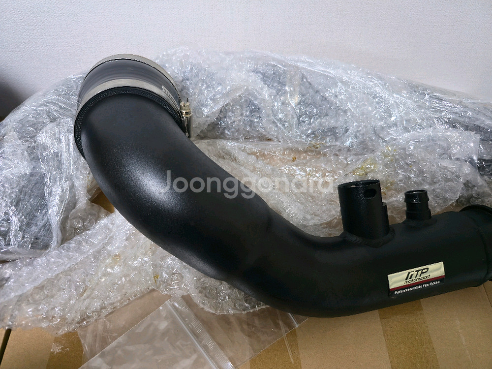 BMW FTP터보차지파이프&흡기인테이크, 목쿠션, 시트커버 등 팝니다.--0