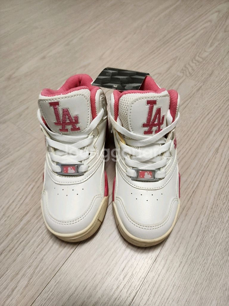 mlb키즈 패딩점퍼(덤mlb투피스,mlb새운동화) 105사이즈--2