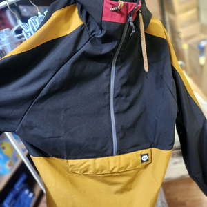 686 보드복 상의XL 팝니다