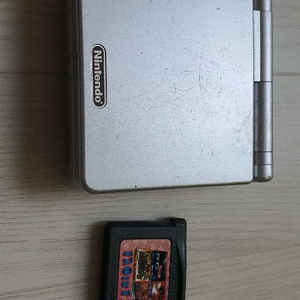 닌텐도 게임보이 어드밴스 SP 실버 + 게임팩