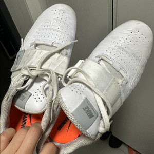 나이키 로말레오3 역도화 팝니다. 10사이즈(280)