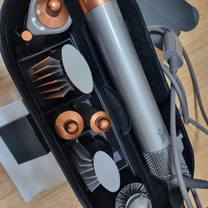 다이슨 최신버전 숏배럴 풀셋 팝니다