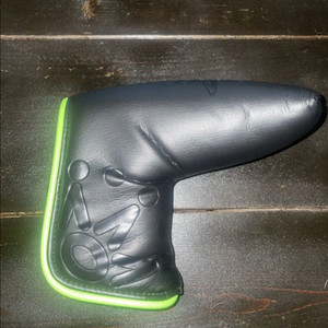 스카티카메론 2018 라임 핀플래그 퍼터커버(새상품)