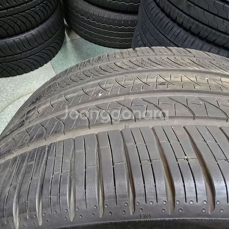 275 35 22 2본 315 30 22 1본 판매합니다--4