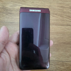 갤럭시폴더2 와인