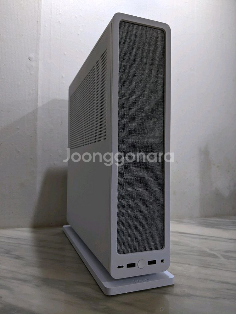 프렉탈 디자인 릿지 Fractal Design Ridge (화이트) SFF PC 케이스 컴퓨터 케이스 itx 전용--5