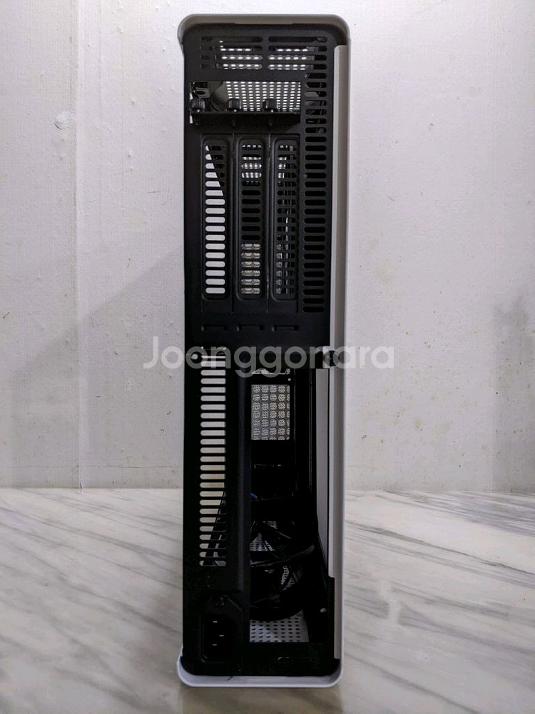 프렉탈 디자인 릿지 Fractal Design Ridge (화이트) SFF PC 케이스 컴퓨터 케이스 itx 전용--6