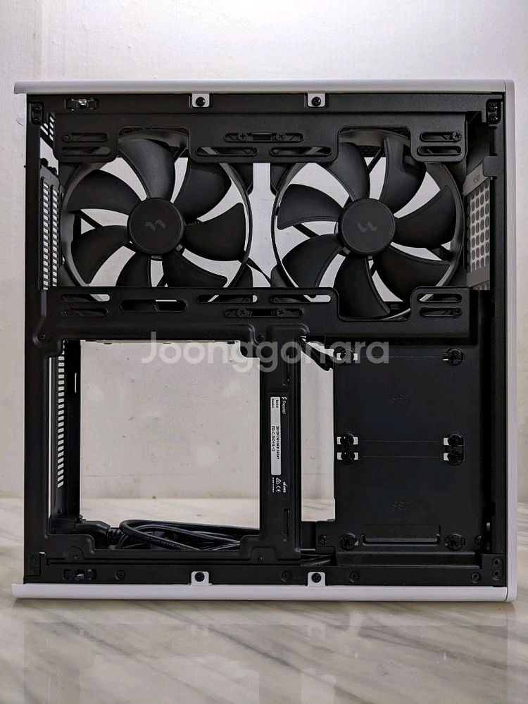 프렉탈 디자인 릿지 Fractal Design Ridge (화이트) SFF PC 케이스 컴퓨터 케이스 itx 전용--7